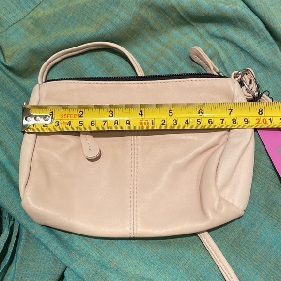 Leather shoulder bag - Picture 9 of 9